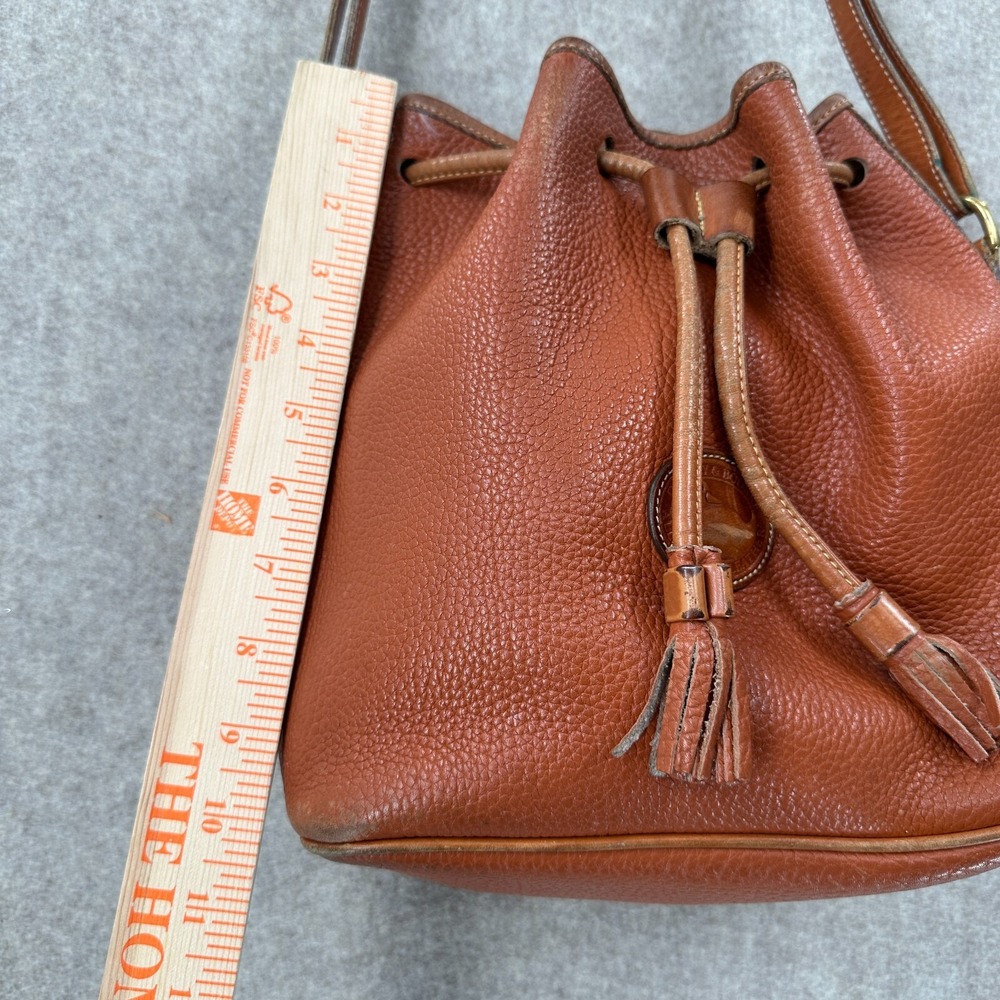 VTG DOONEY & BOURKE Tan Brown Bucket Bag Purse All Weather Leather‎ Shoulder - Picture 12 of 14